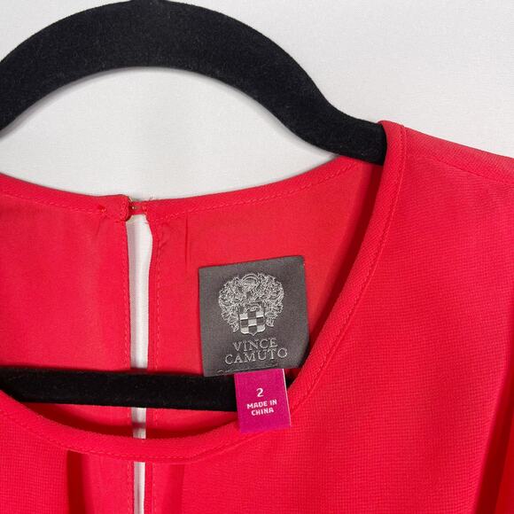 Vince Camuto Size 2 Red Ruffled Sheath Dress VNeck Cut Out Keyhole Back Cocktail - Picture 7 of 8